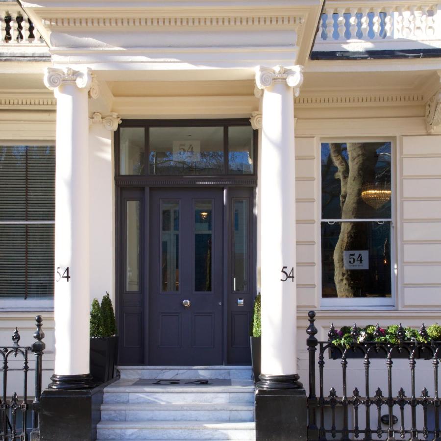 54 Queen's Gate Hotel